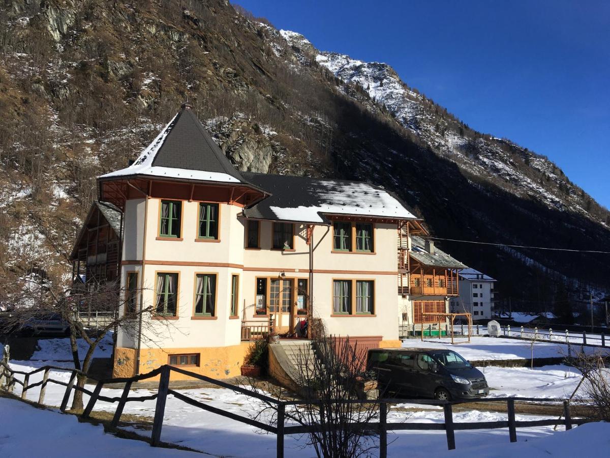 L'Aria Di Casa Bed & Breakfast Alagna Valsesia Exterior photo