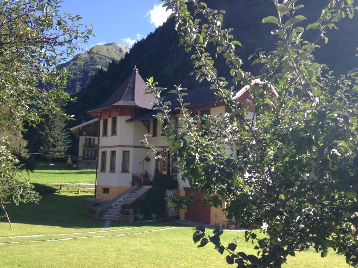 L'Aria Di Casa Bed & Breakfast Alagna Valsesia Exterior photo