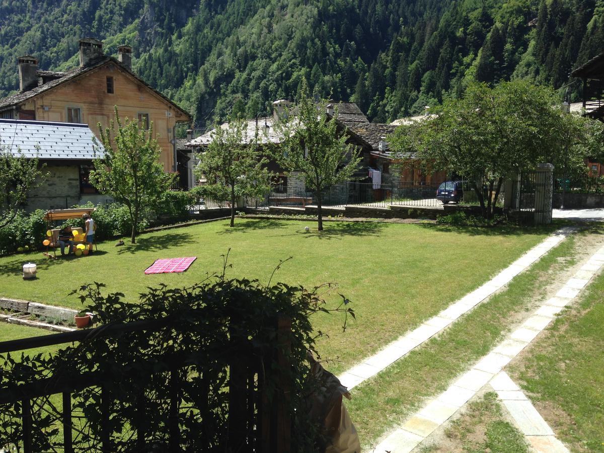 L'Aria Di Casa Bed & Breakfast Alagna Valsesia Exterior photo